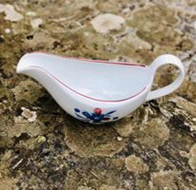Hovedbilde SAUSENEBB 26CM servise med norsk historie